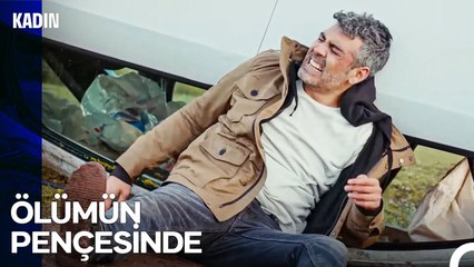 Sarp Araba Kazası Geçirdi! - Kadın