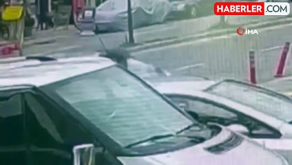 Beylikdüzü'nde Kuyumcuya Silahlı Saldırı Anı Kamerada