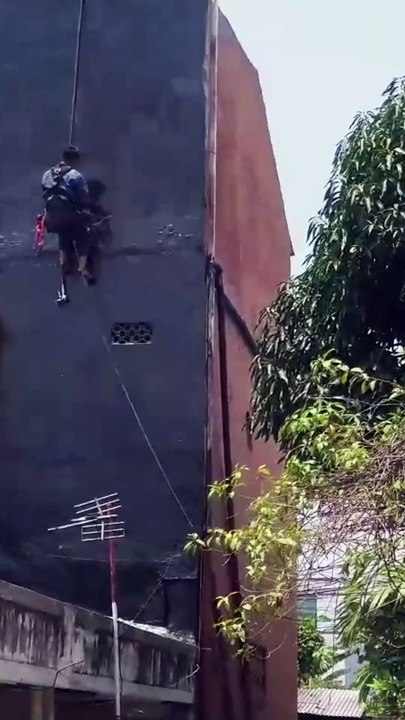 Jasa Cat Dinding Gedung di Makasar Jakarta Timur | Pengecatan Dinding Gedung dengan Finishing Sempurna dan Rapi