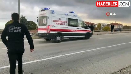 Konya'da Otomobil Durakta Direğe Çarptı: 1 Yaralı
