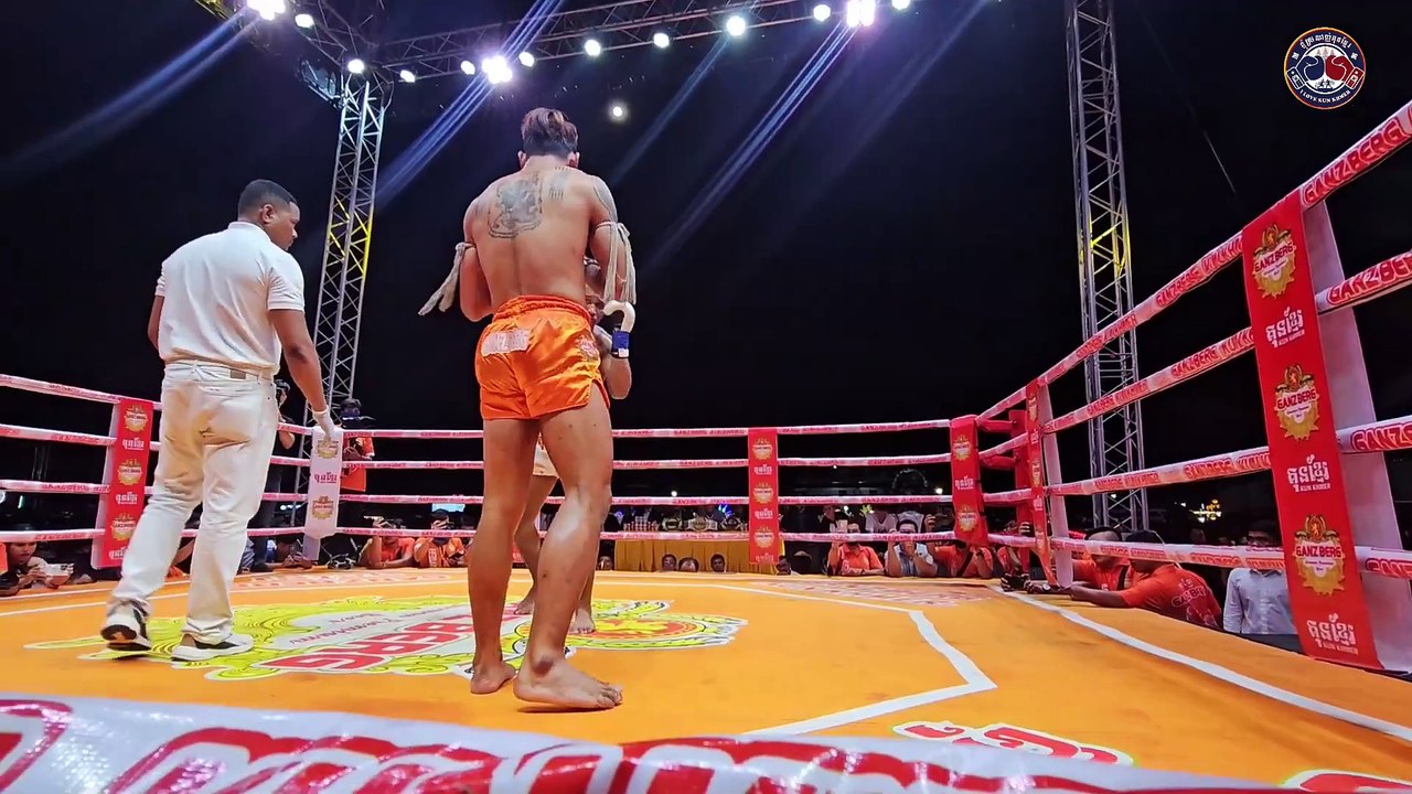 FIRST ROUND 8 MEN TOURNAMENT THOEUN THEARA   VS  VICTOR TEIXEIRA _ 16.11.202