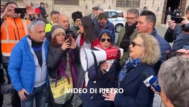 Beko, corteo dei lavoratori a Siena
