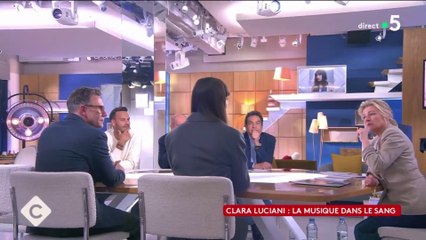 GALA - VIDÉO - Clara Luciani, cette amusante mise en garde de son compagnon : “Tu verras…”
