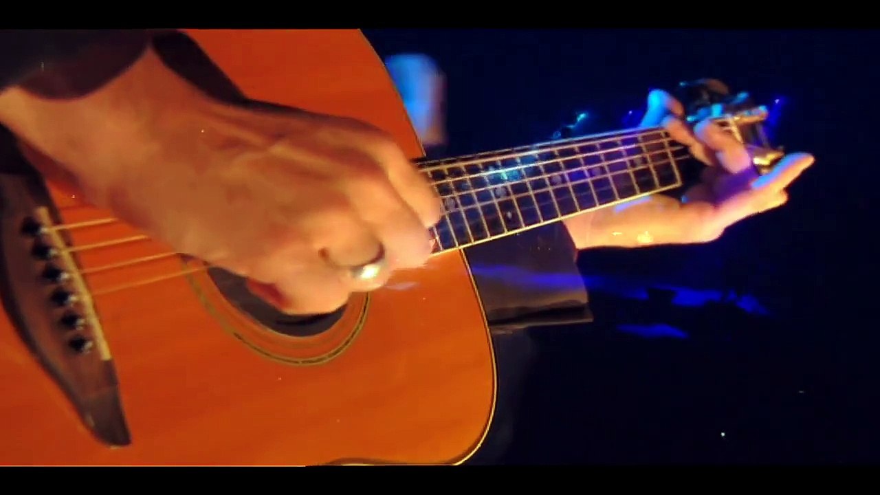 PATRICK BRUEL LIVE — Je fais semblant | PATRICK BRUEL LIVE - Des souvenirs...ensemble | Bercy, mai 2007