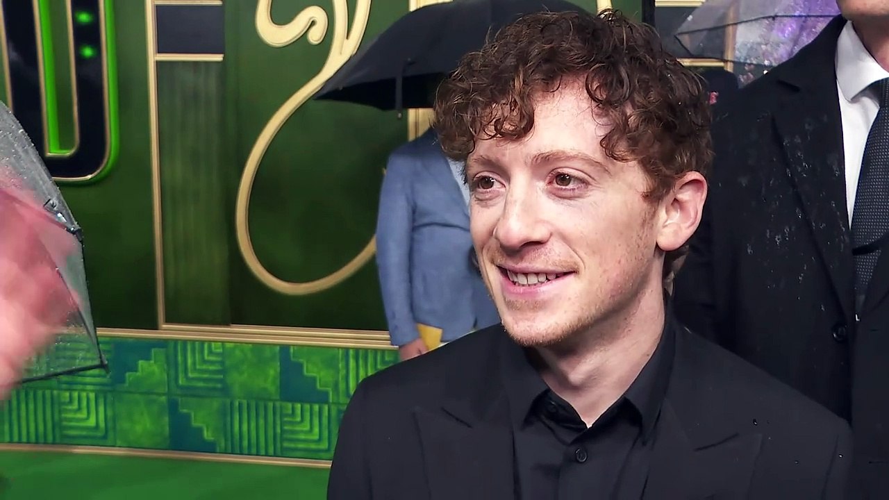 Wicked star Ethan Slater "learned a lot" working with girlfriend Ariana Grande