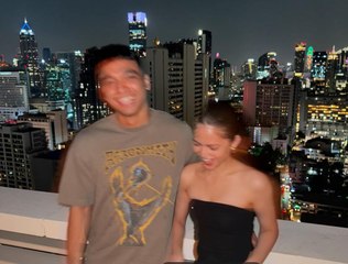 Momen Romantis Fadly Faisal Dengan Pacarnya Maudy Effrosina