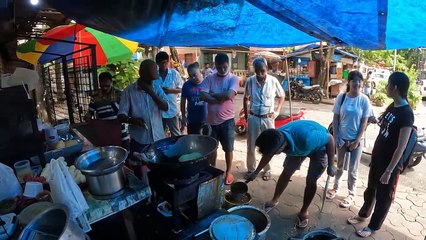Cheapest Breakfast Kolkata _ Ranjit ji No Oil Chole Bhature Street Food India