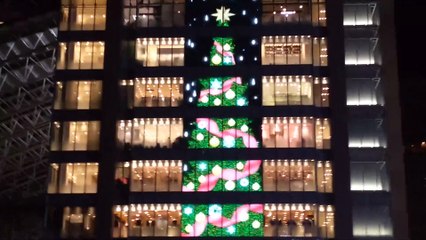 ルクア大阪のクリスマスイルミネーション2024