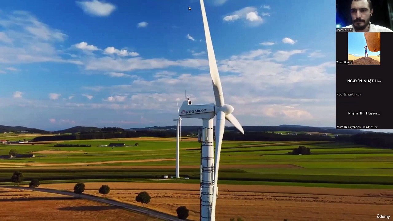 Stax English Free Lesson: Wind Turbines