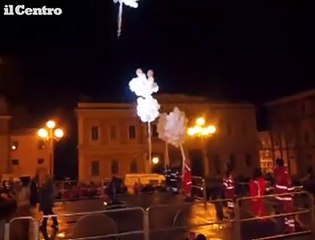 I 309 palloncini si alzano in volo