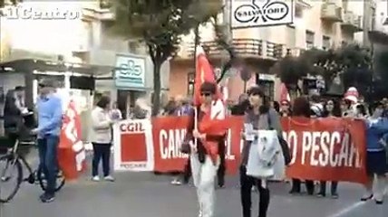 No al petrolio in Adriatico, ventimila in corteo a Pescara
