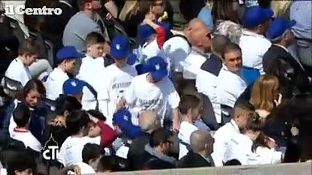 Papa Francesco prega per L'Aquila Jemo 'nnanzi!