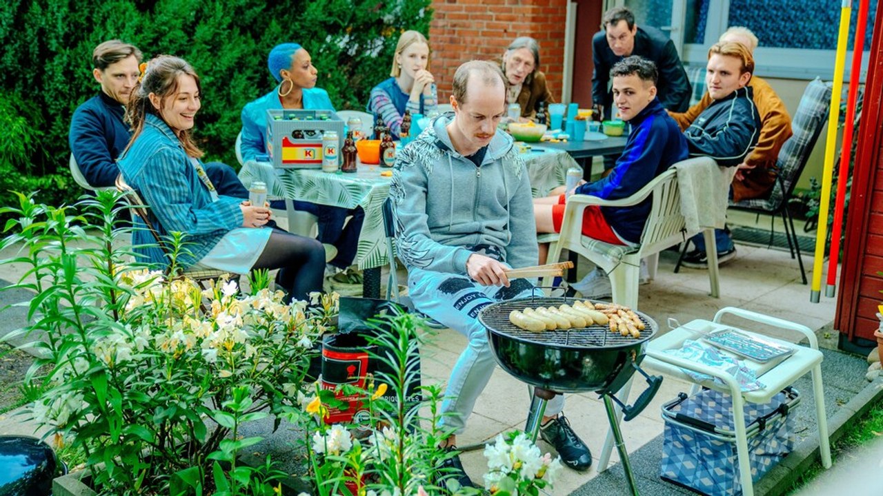 Die Discounter: Trailer zu Staffel 4 der preisgekrönten Serie verspricht pures Supermarkt-Chaos