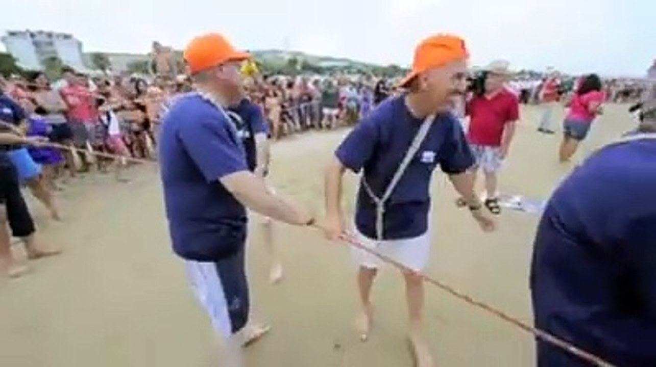 La pesca con la sciabica incanta i turisti a Roseto