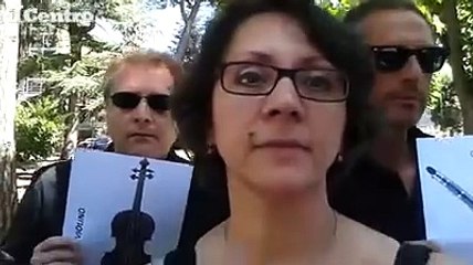L'Aquila, la protesta silenziosa dell'Orchestra Sinfonica