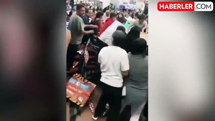 İndirimli televizyonlar için vatandaşlar yumruk yumruğa kavga etti