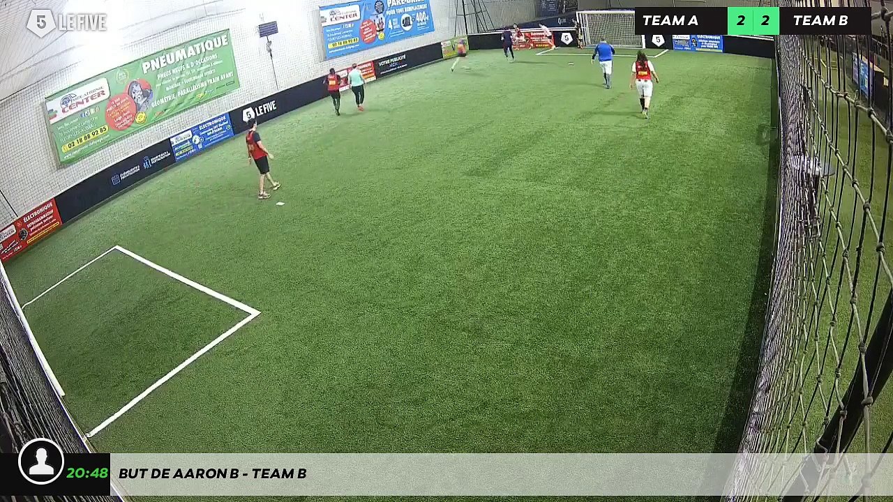 But de Aaron B - Team B