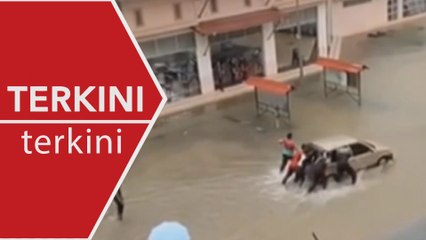 [TERKINI] Luruan monsoon, Kemaman mula dilanda banjir
