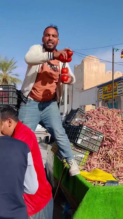 🔴🔴الطماطم ب60 دج بالتجزئة في واد سوف!