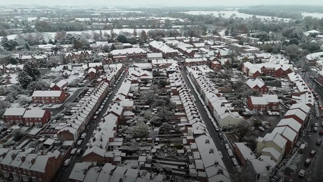 Video: Snow and ice blankets UK as travellers warned of widespread disruption