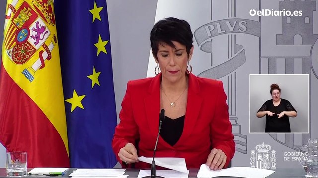 El Gobierno aprueba un nuevo reglamento de la Ley de Extranjería que prevé regularizar a unos 300.000 migrantes al año