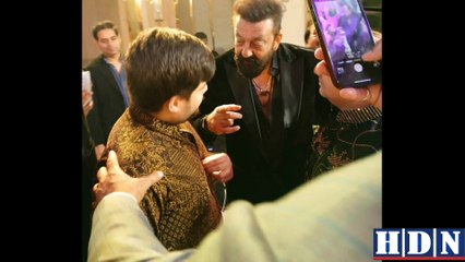 Sanjay Dutt warmly greets Rahat Fateh Ali Khan i