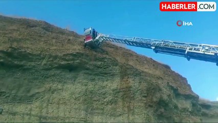 Diyarbakır'da Mahsur Kalan Keçiler Kurtarıldı