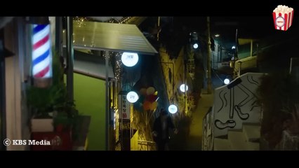 A former hacker joins the police academy and falls in love for a policewoman