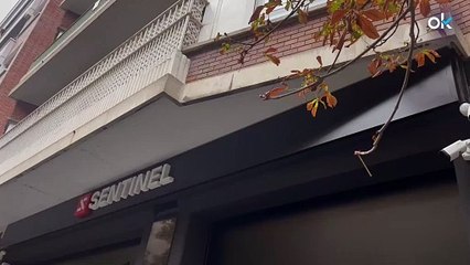 Cierra el banco en el que el 'faker' Alvise cobró 100.000 € en negro y cuyo local albergó a 'Los Miami'