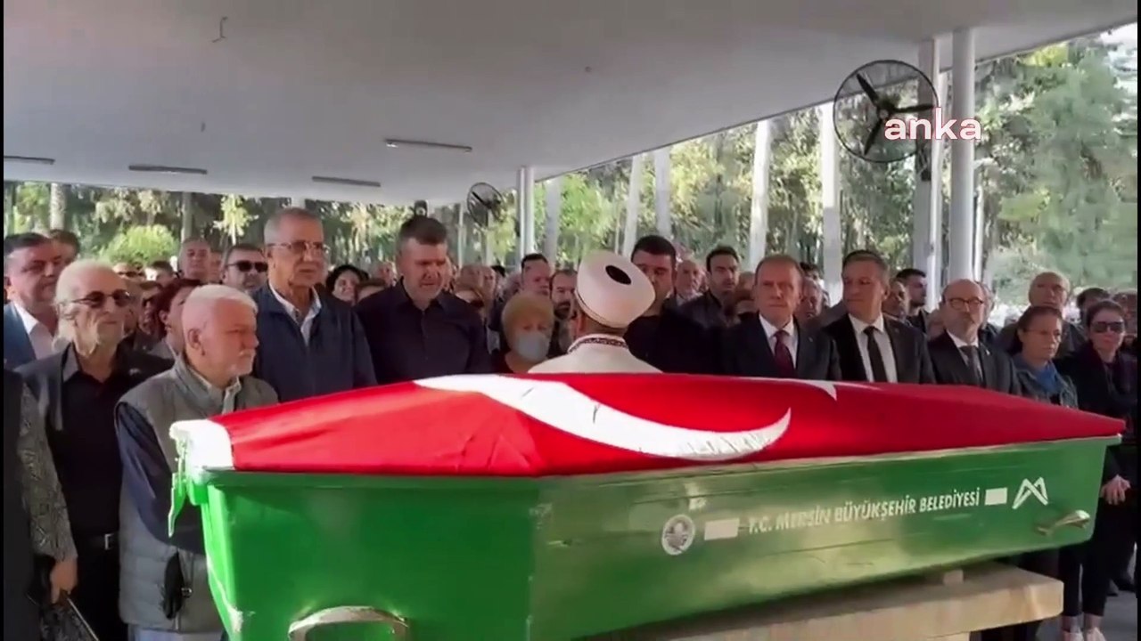 Muazzez İlmiye Çığ son yolculuğuna uğurlandı