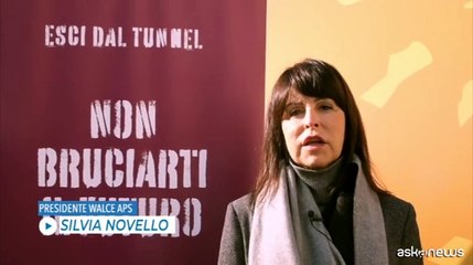 'Esci dal tunnel', torna a Milano la campagna sui danni del fumo