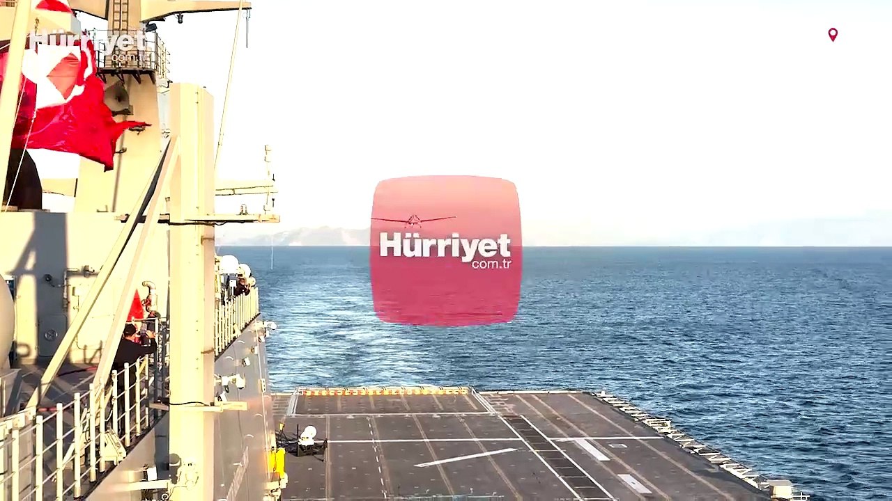 Bayraktar TB3 kısa pistli bir gemiden iniş kalkış yapmayı başaran ilk İHA oldu