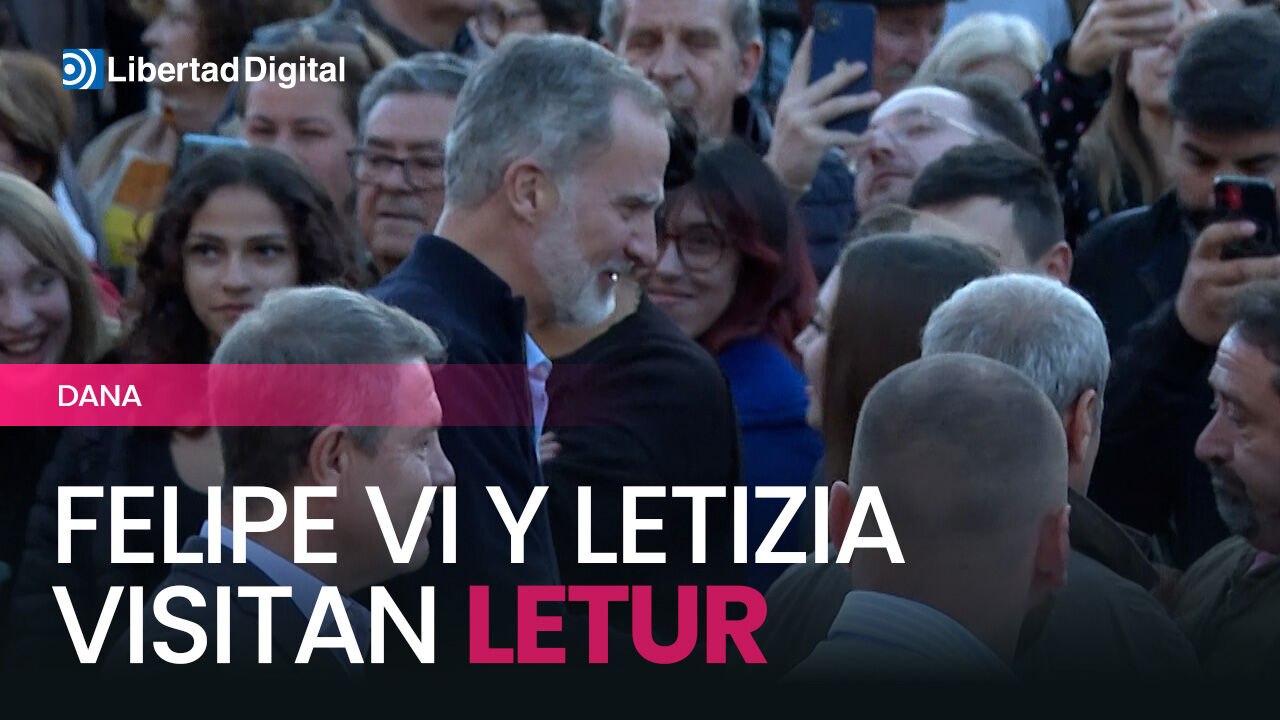 Los Reyes visitan Letur en su recorrido por municipios afectados por la DANA