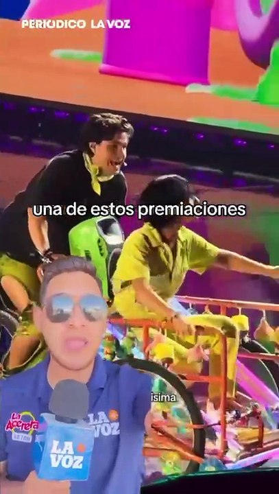 Pepe aguilar defiende a Angela