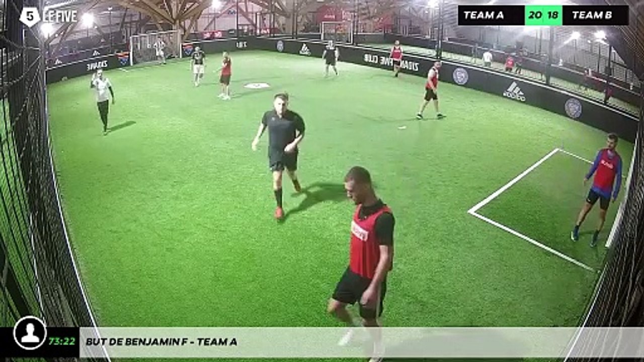 But de Benjamin F - Team A