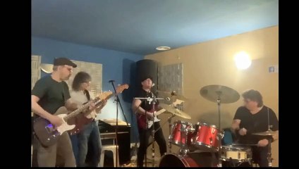 welcome groupe francais cover  dr feelgood i can  tell