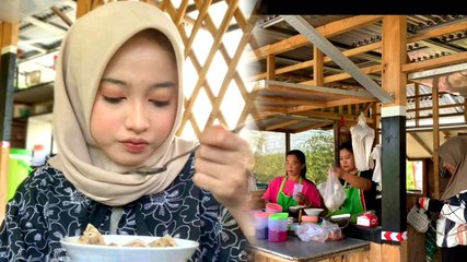 Bikin Ngiler! Warung Bakso Jumbo Mie Nyemek Madiun