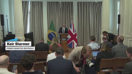 Reino Unido no se dejará disuadir por la "irresponsable" retórica nuclear de Rusia