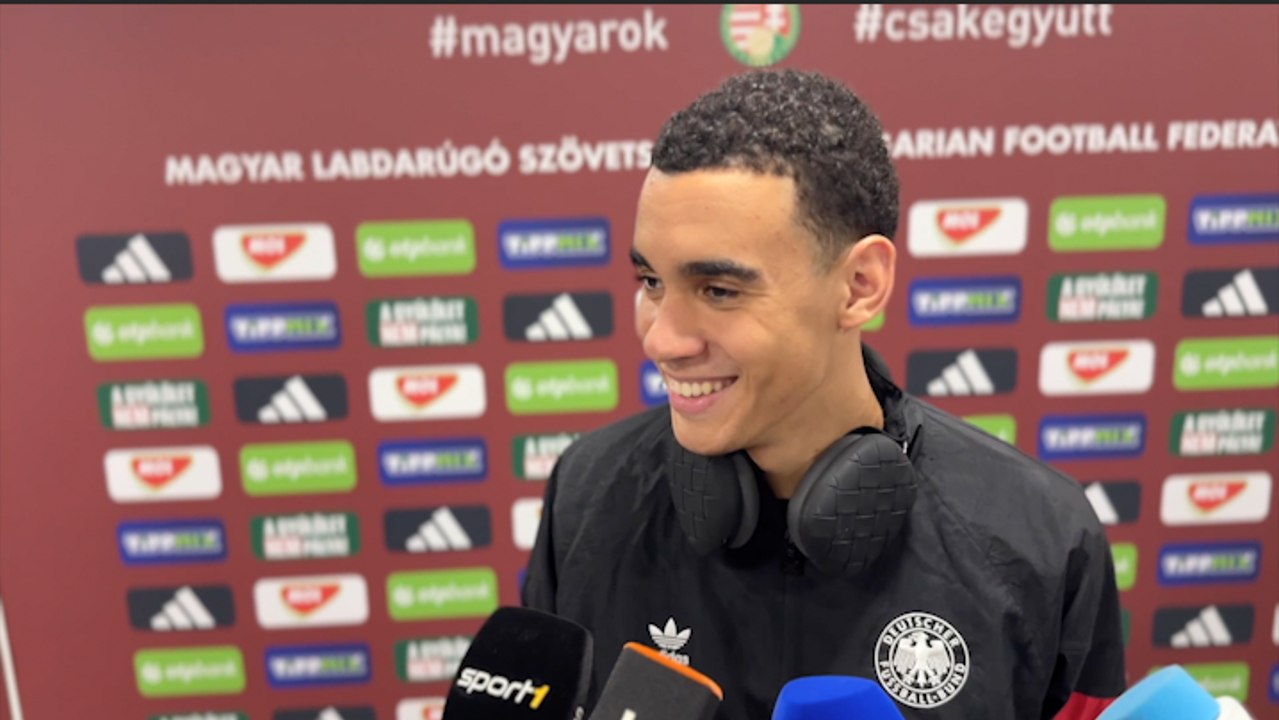 'Dumm, mehr nicht': Musiala scherzt über Wirtz-Karte