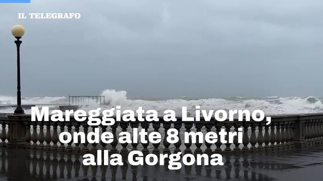 Mareggiata a Livorno, onde alte 8 metri alla Gorgona