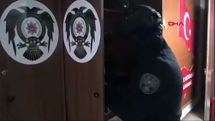 Fetullah Gülen'in yakın koruması Türkiye'de yakalandı