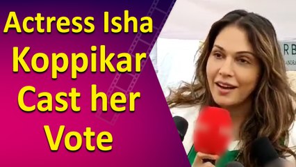 Actress Isha Koppikar was spotted casting her vote and talked about rights & duties