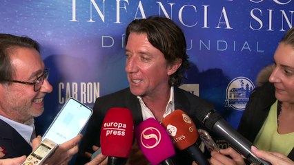 Colate señala a Álvaro Muñoz Escassi como responsable de su mala suerte en el amor: "Se lo pilla todo"