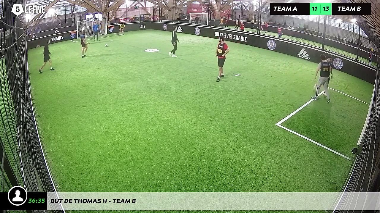 But de Thomas H - Team B