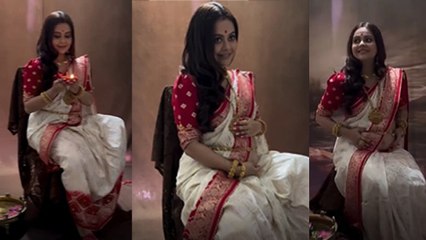 Devoleena Bhattacharya Flaunts Her Baby Bump In Traditional Bengali Look Maternity Photoshoot