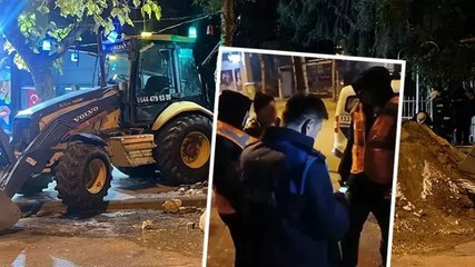 Belediye personeli gibi giyinip kent merkezinde iş makinesiyle define aradılar
