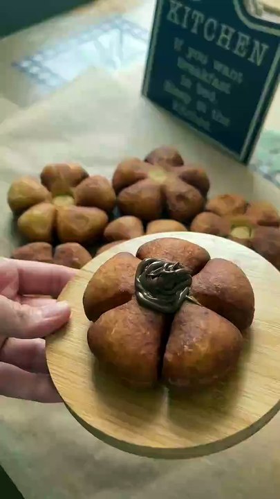 Pov _ Donut worry _ eat a donut_ _shorts _cooking _food _fyp _youtubeshorts _viral _best _shortvideo(720P_HD)