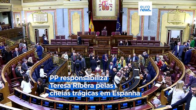 Políticos espanhóis trocam culpas pelas consequências desastrosas das cheias em Espanha