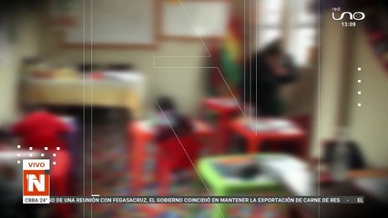 Impactante: Madre agrede a profesora en escuela local 🏫