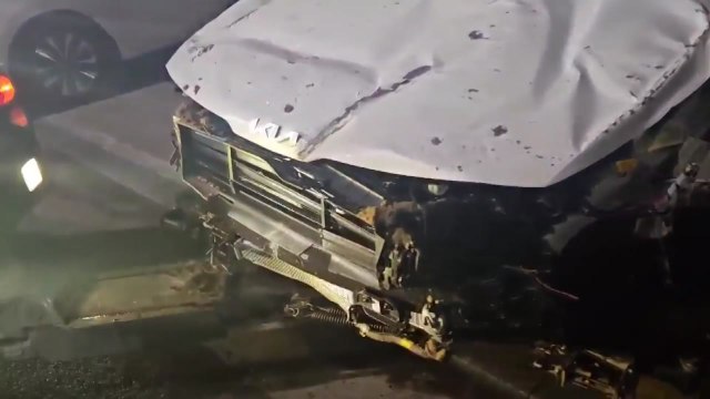 부산서 SUV가 신호등 추돌... 만취 운전 / YTN